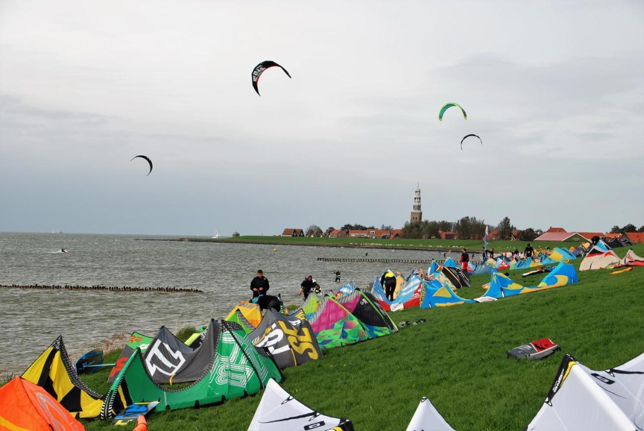 Uit Alle Windstreken Hindeloopen Eksteriør bilde